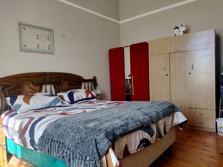5 Bedroom Property for Sale in Navalsig Free State